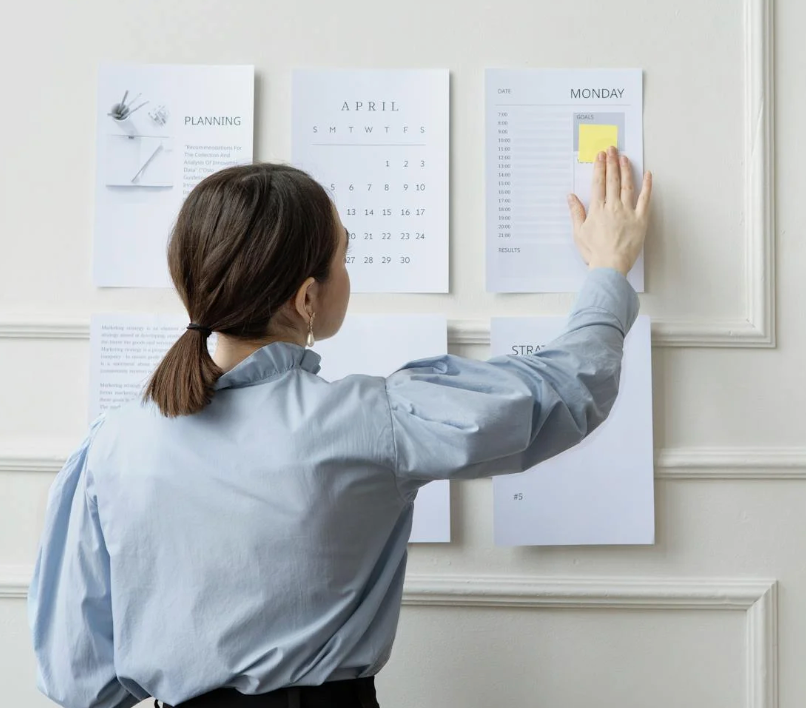 8 Consigli per gestire meglio il tempo e studiare senza stress